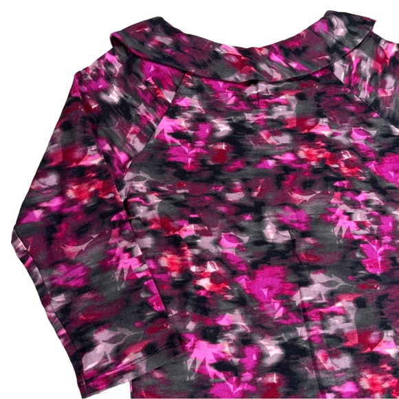 Rafaella size large pinks & black design top with cowl neck & zip neck detail - Picture 6 of 11